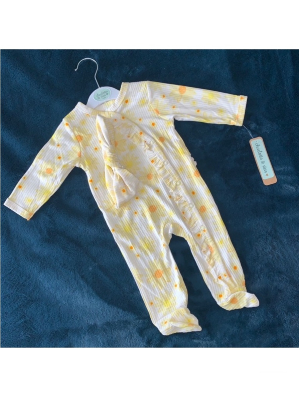NEW! 2-Piece Set, Baby 0-3 Months, L/S Onesie & Matching Headband, Gorgeous NWT!